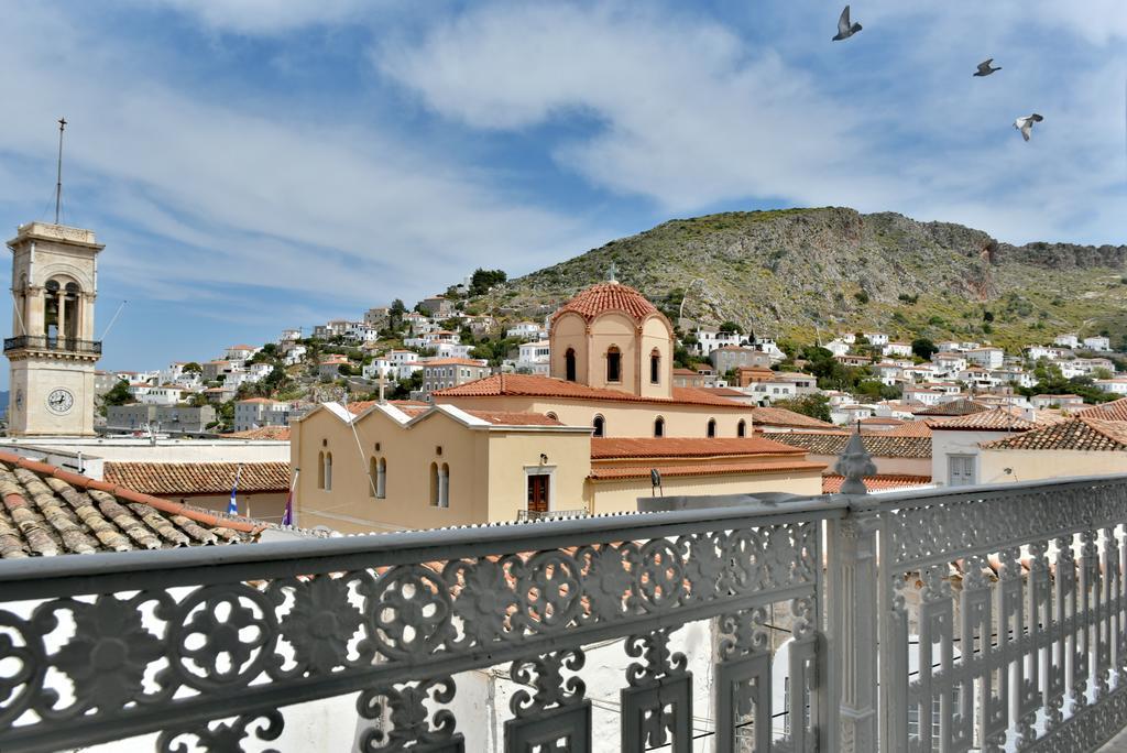 Douskos Guesthouse Hydra  Exterior photo